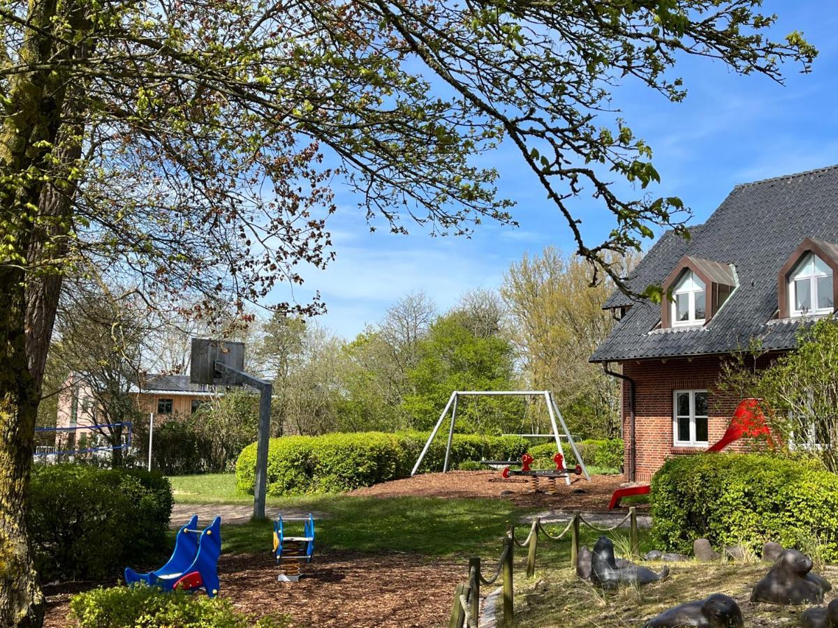 Jugendherberge Husum Husum  Exterior photo
